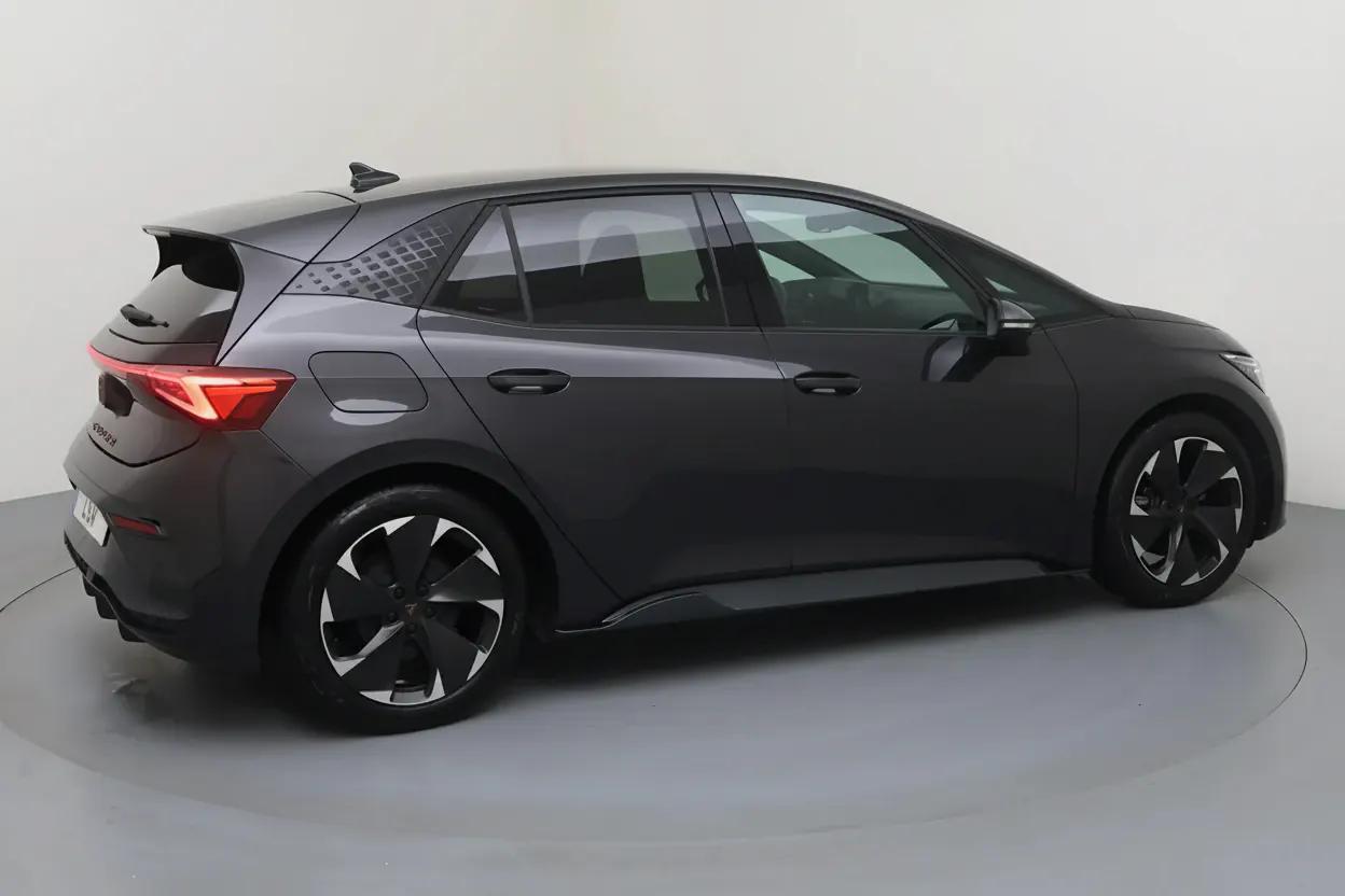 Cupra El-Born Bordeaux vue 3 Cupra El-Born en leasing sans apport à Bordeaux — vue 3