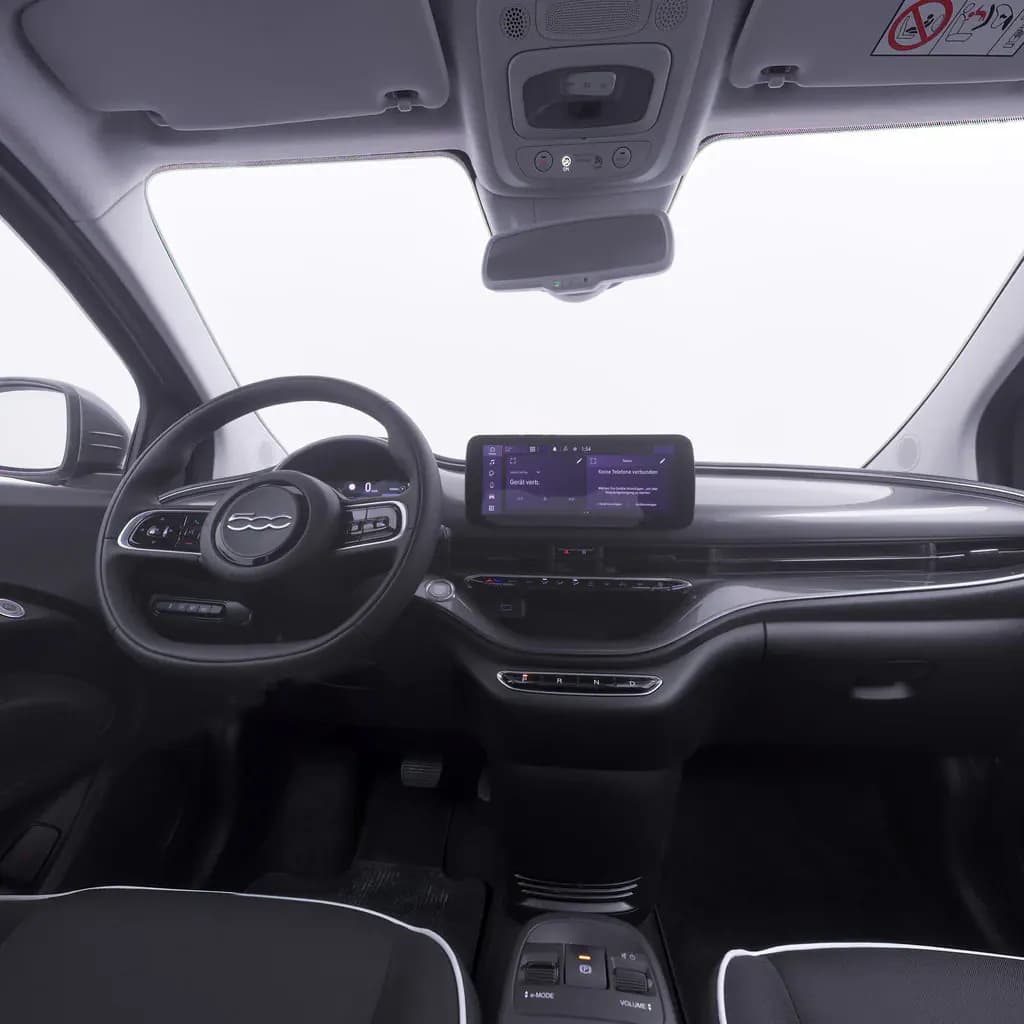 Fiat 500e Bordeaux vue 5 Fiat 500e en leasing sans apport à Bordeaux — vue 5